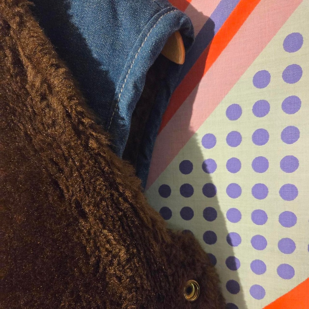 Vintage 70s Denim Vest Faux Fur Lined Western Boho Blue Brown XL - Picture 5 of 5